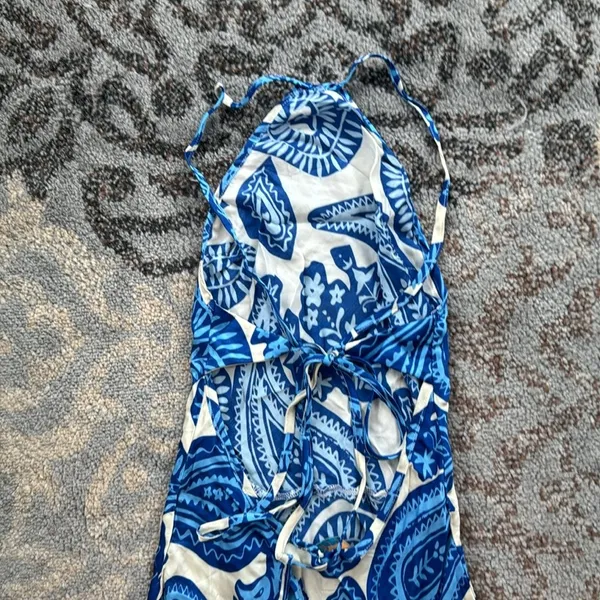 Verge Girl VRG GRL Satin Halter Maxi Dress Paisley White Blue 6 - Image 7