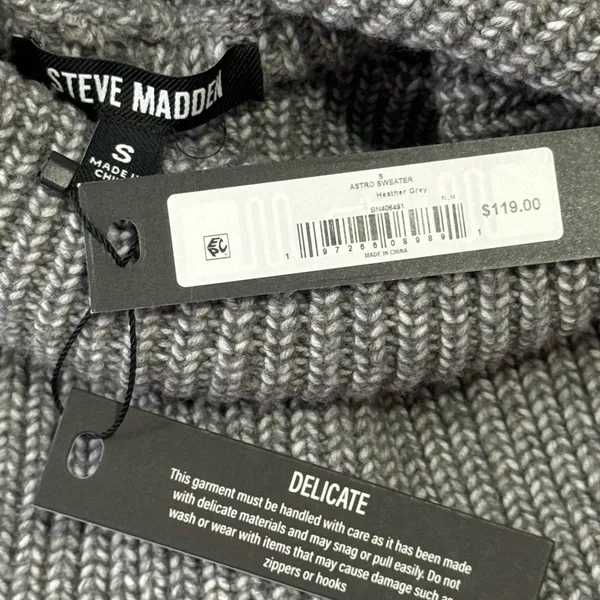 NWT Steve Madden Rhinestoned Astro Sweater Oversized Turtle Neck‎ Knit Sweater - Image 9