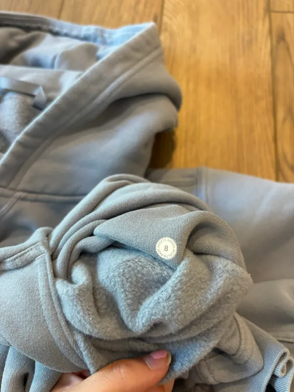 Lululemon Logo Sweatshirt - Image 3