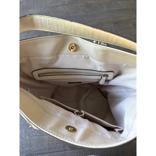 Mossimo‎ cream-colored faux leather hobo shoulder bag 15"x13 - Image 8