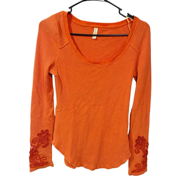 Free People Newbie Thermal with Masquerade Cuff Orange Size Medium - Image 2