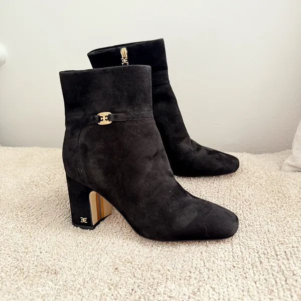 Chic Black Ankle Boots for Women Size 6 - Image 5