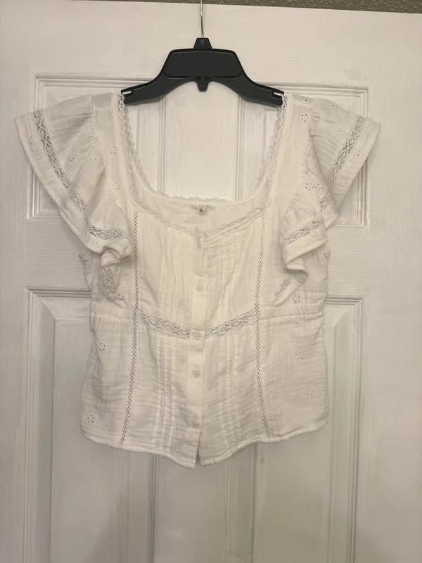 Aerie White Lace Blouse - Image 2