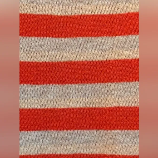 Victoria Secret Women's V-Neck Sweater Orange Tan Striped Size Medium - Image 3