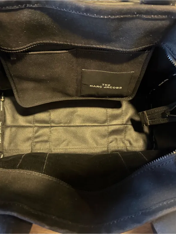 Marc Jacobs The Canvas Large Tote Bag GUC - Image 6