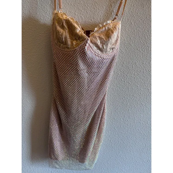 Outcast Bonjour Mini Dress‎ Blush Pink Rhinestone Mesh Lace Trim Medium NWT $165 - Image 5