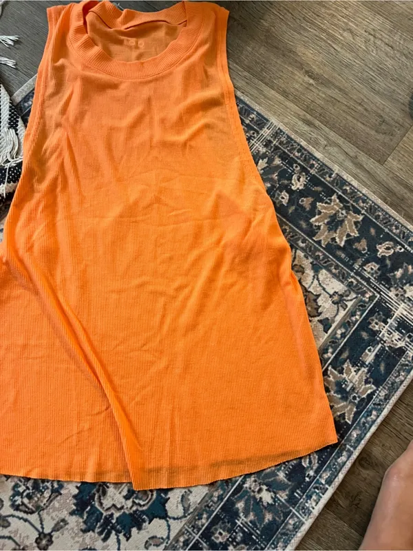 Alo Sleeveless Ribbed Tank Top - Bright Orange - Image 4