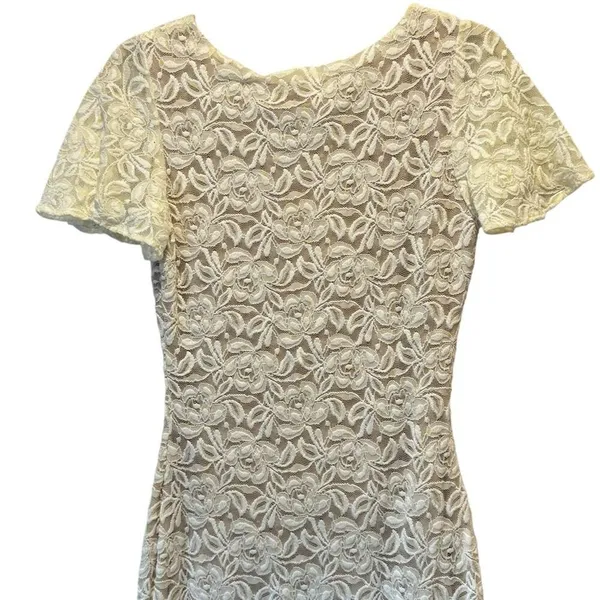NWT‎ Belle Badgley Mischka Lace Floral Sequin Stretch Mini Dress White Nude - Image 7
