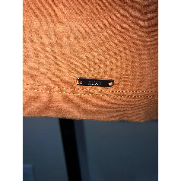 DKNY Knit Top Size L Rust Short Sleeve Drop Shoulder Elevated Tee Relaxed Fit - Image 5