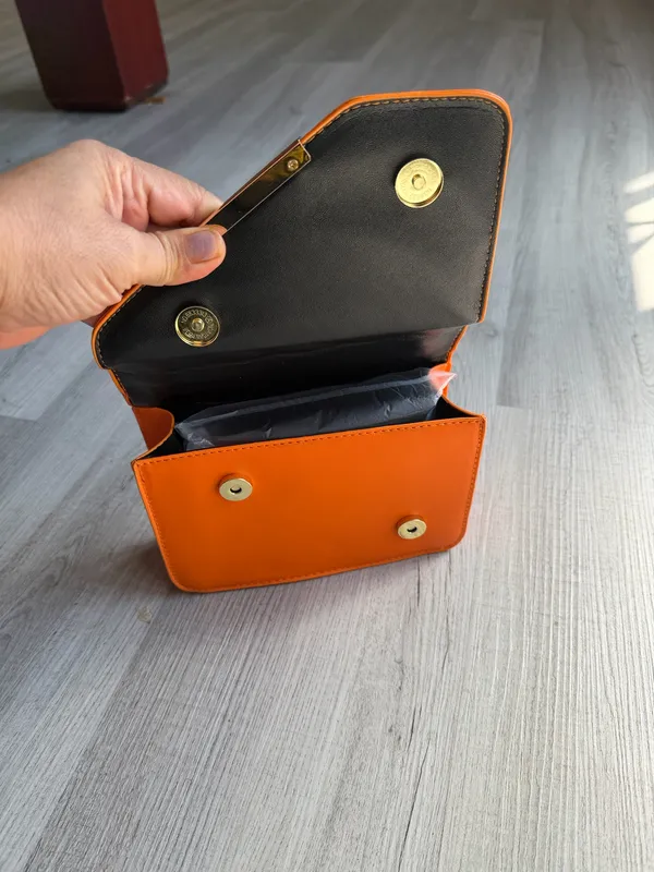 Modern Orange Padded Clutch/Shoulder Bag — NEW - Image 8