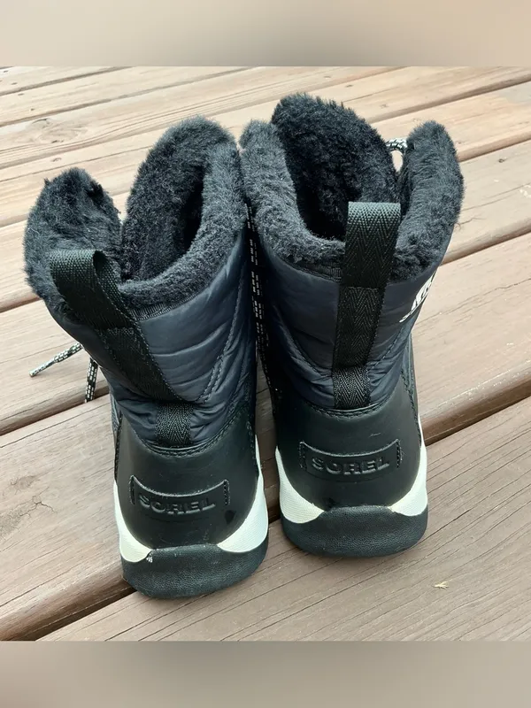 Lightweight SOREL Faux-Fur Lined Women's Boots ❄️☃️ - Image 6