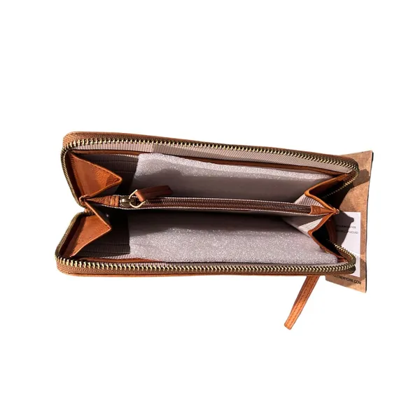 MARGOT New York Gabby Tan Genuine Leather Zip Around Wallet Wristlet. NWT - Image 3