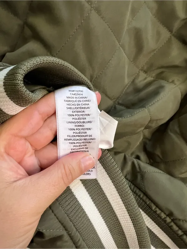 True Religion‎ Olive Quilted Puffer Jacket with Pink Logo Patch - Image 5