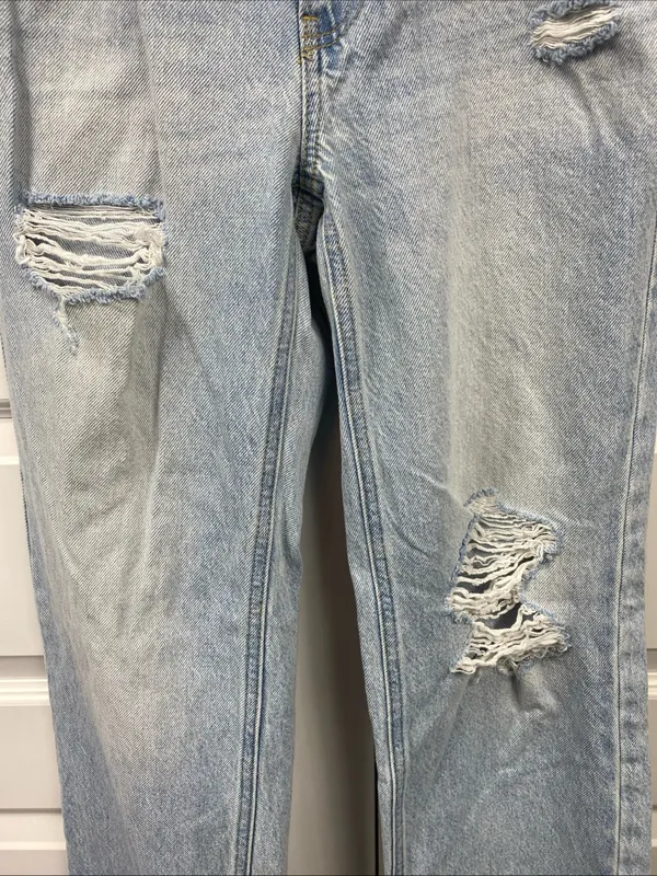 Pacsun Jordyn Low Rise Straight Jeans Blue Destroyed Light Wash 23 Baggy Cotton - Image 3