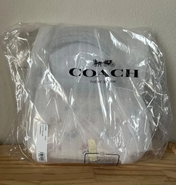 Coach Purse - Image 15