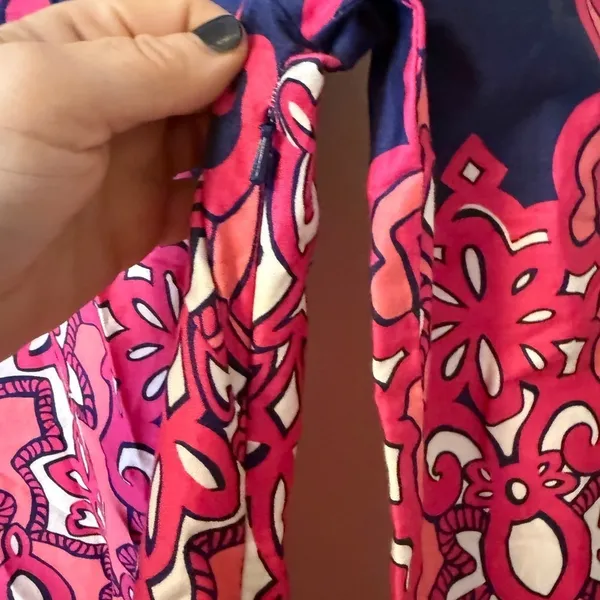 Lilly Pulitzer Ciara Tunic Bright Navy Brava Multi Chorus Girl Small Pink White - Image 5