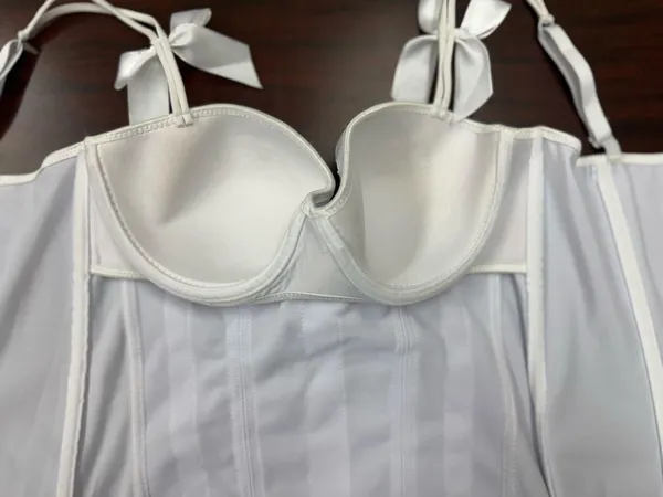 NWT Hot Topic Morbid Threads White Corset Size Medium - Image 6