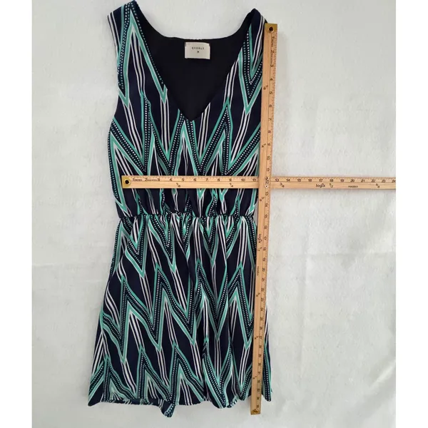 Everly‎ Womens Chevron Geometric V-Neck Sleeveless Mini Dress Navy Teal White M - Image 6