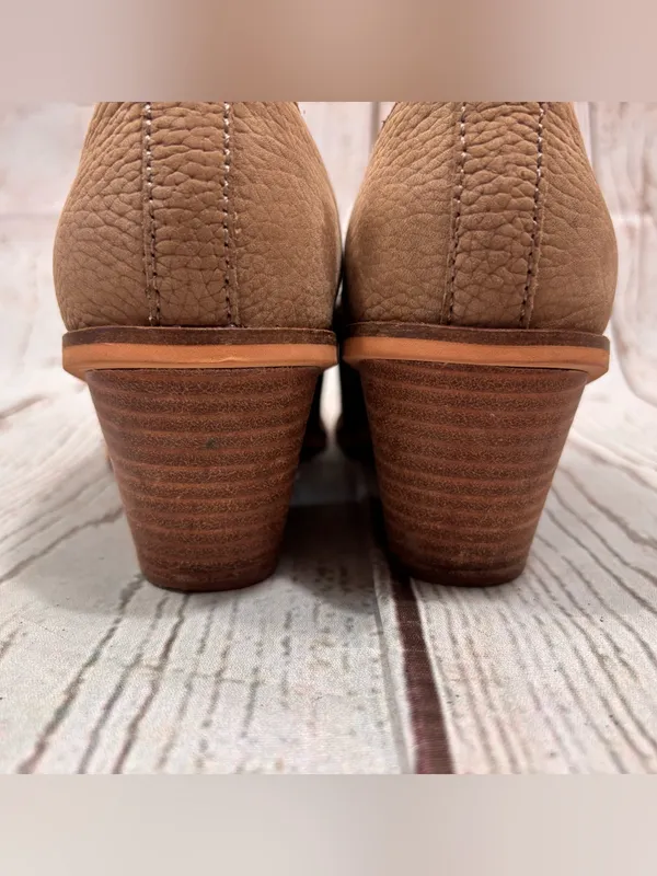 Lucky Brand Vennia Ankle Booties Taupe Leather Chunky Block Heel Sz 7.5 - Image 6