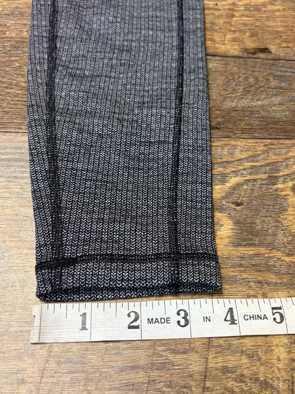 Lululemon Speed Up Tight 28" Full-On Luxtreme Women 8 Legging Heather Black Knit - Image 4