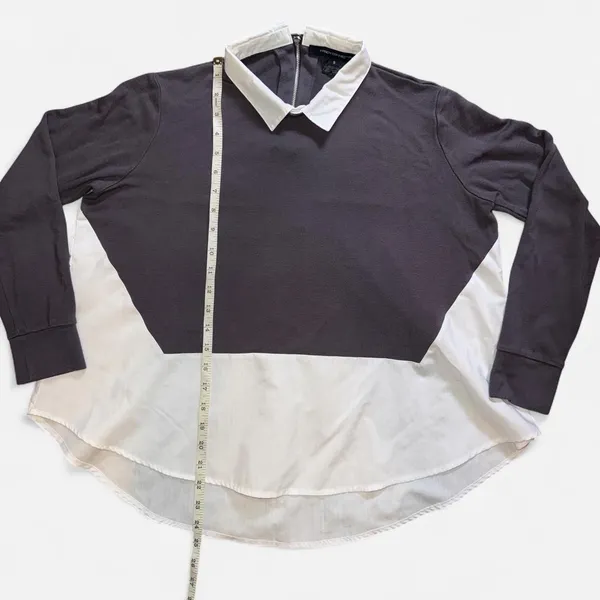 French Connection Grey and White Collared Blouse Top with Zipper Back (Size S) - Image 5