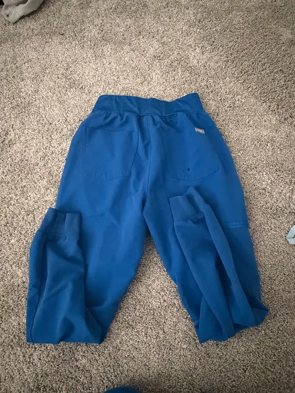 FIGS Scrub Pants Jogger - Image 2