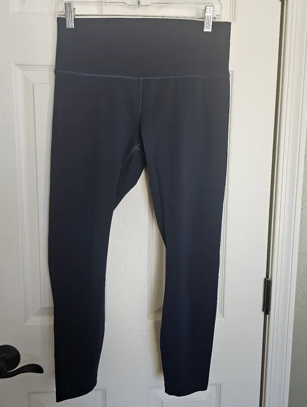 Lululemon Leggings - Image 4