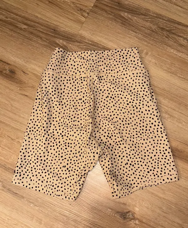 White Fox x Sarah’s Day Speckle Shorts - Image 3
