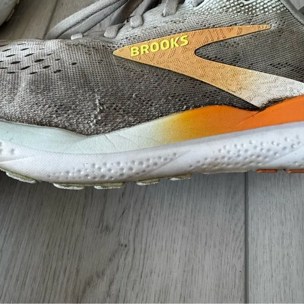 Brooks Ghost 16 Womens Size 7.5 White Orange Athletic Running Shoes‎ Sneakers - Image 8
