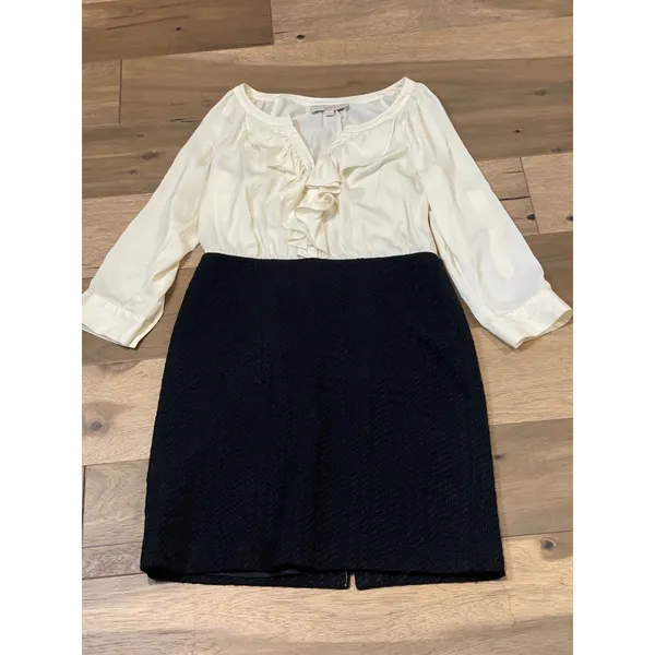 LOFT Mixed Media Dress Size 6 Cream Black Long Sleeve Ruffle Top Knee Length - Image 3