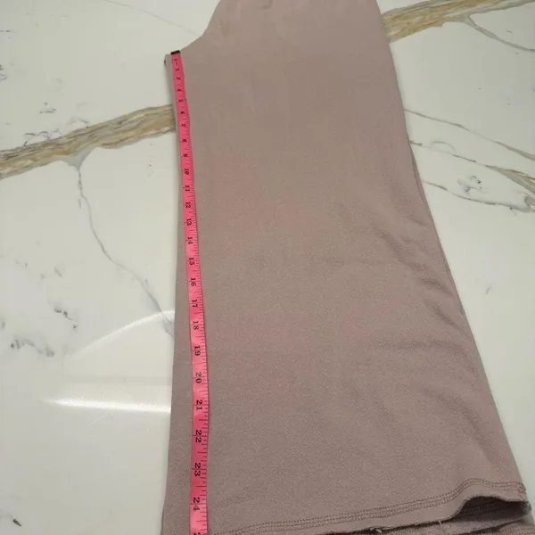 Ultra Flirt Mauve Wide Leg Raw Hem‎ Sweatpants - M - Image 4