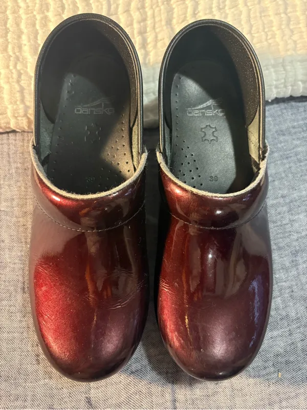 Dansko Professional Clog. Women’s 8.5-9 - Image 2