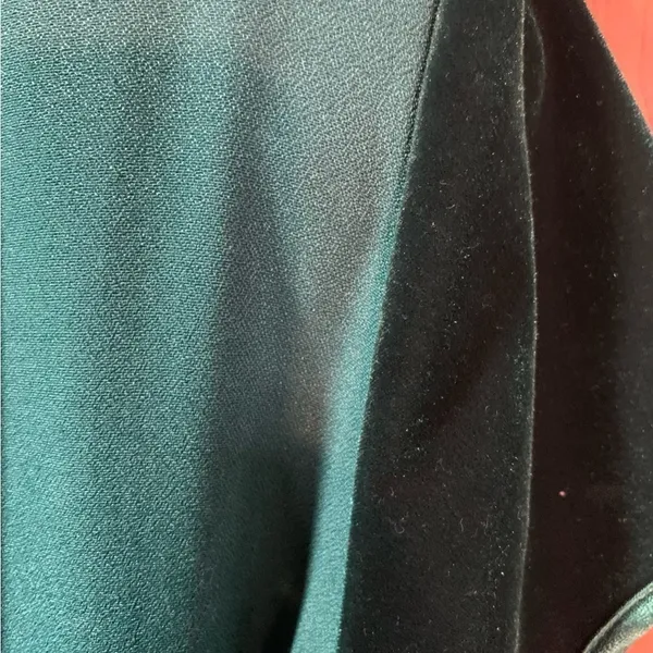 1980s Hunter Green Vintage Velvet Long Maxi Modest Dress Med/Large Woman’s 8-14 - Image 5