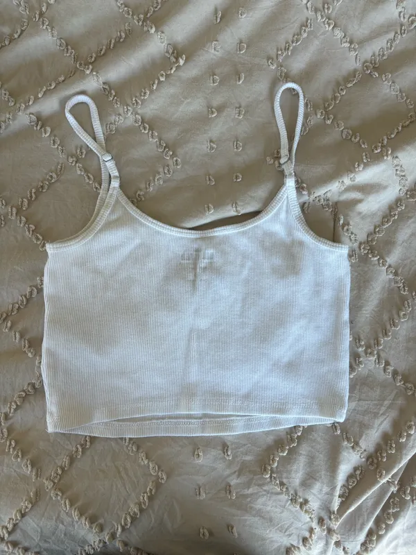 Hollister Tank - Image 3