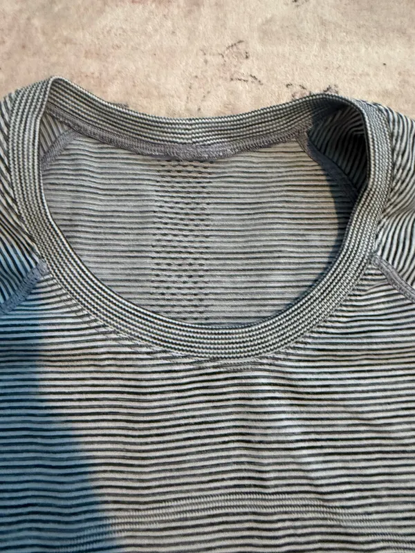 Lululemon shirt  - Image 3