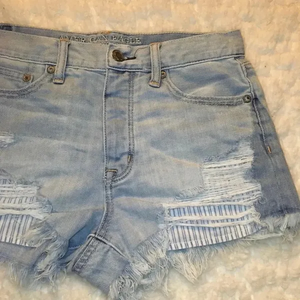 American Eagle Outfitters Vintage Hi-Rise Festival Denim Shorts Size 2 v6x - Image 6