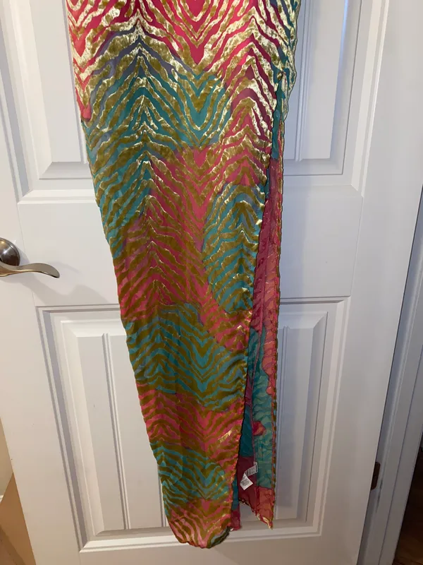 Pretty Little Thing Maxi Dress - Image 7