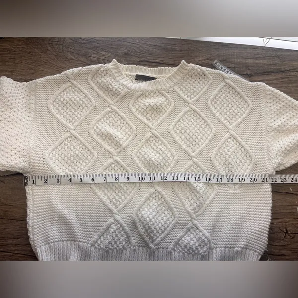 Anthropologie cream‎ cable knit sweater size Xs - Image 4