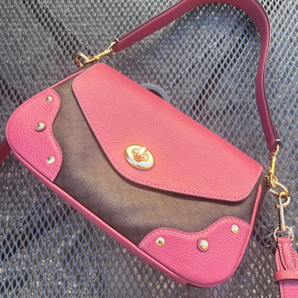 coach Millie Shoulder Bag In Colorblock Signature Canvas ce639 - Image 4