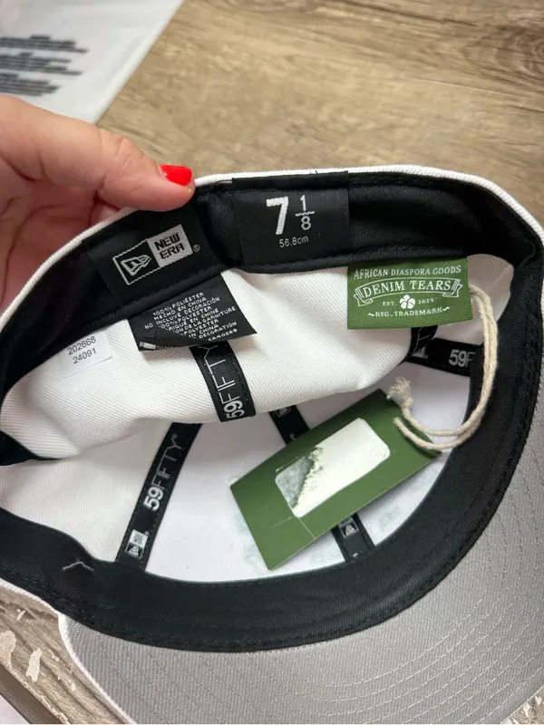 Denim tears White and Green Cap size 7 1/8 NWT - Image 2