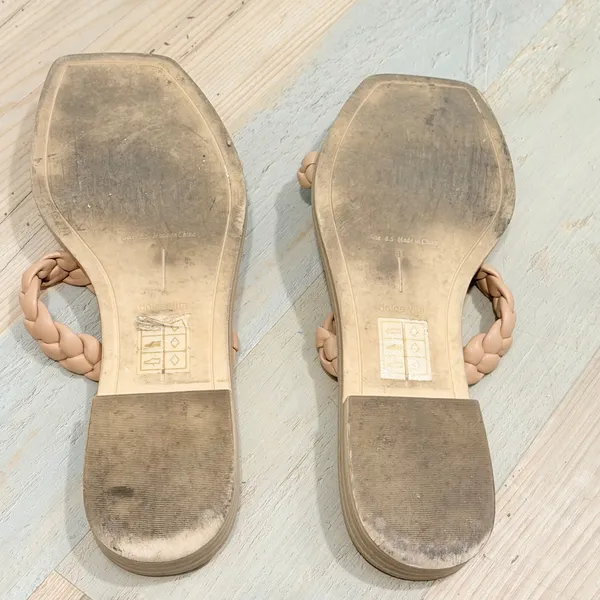 Dolce Vita Paily Braided Flat Sandals Size 8.5 Nude Square Toe Slides - Image 2