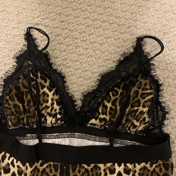 Hazel Boutique Cheetah print Bodysuit - Image 3