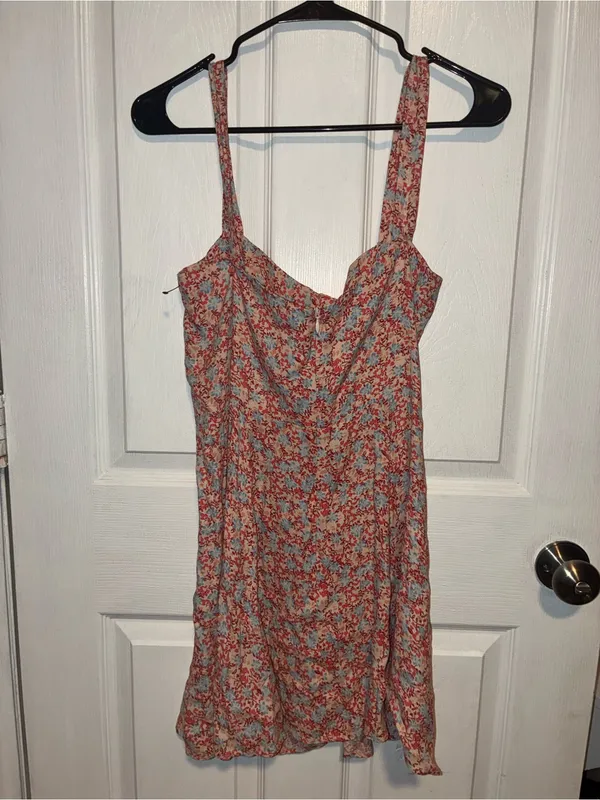 Reformation Jessa Floral Mini Dress in the Pink Dulce size 6 - Image 5