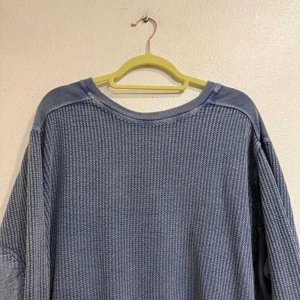 Free People FP One Blue Waffle Knit Thermal High Low Top Sz S - Image 3
