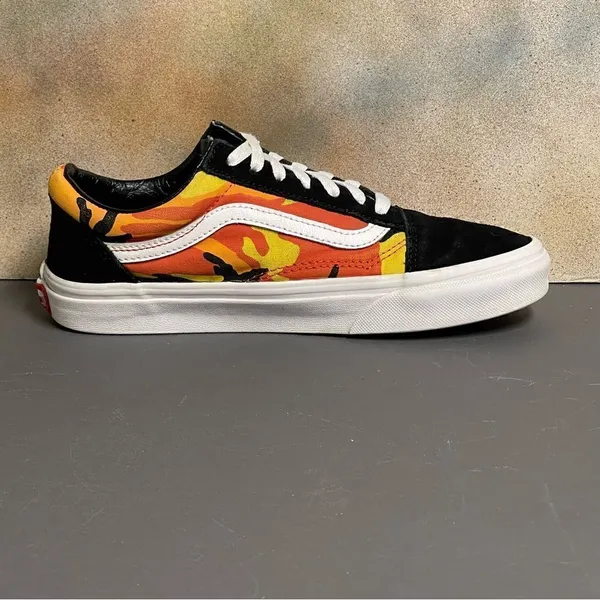 Vans Old Skool Women's Sneakers Size 7M - Image 9