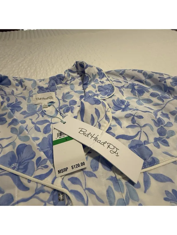 BedHead PJS Pajamas Blue Floral Print White Cotton Pants & Shirt Set NWT Large - Image 4