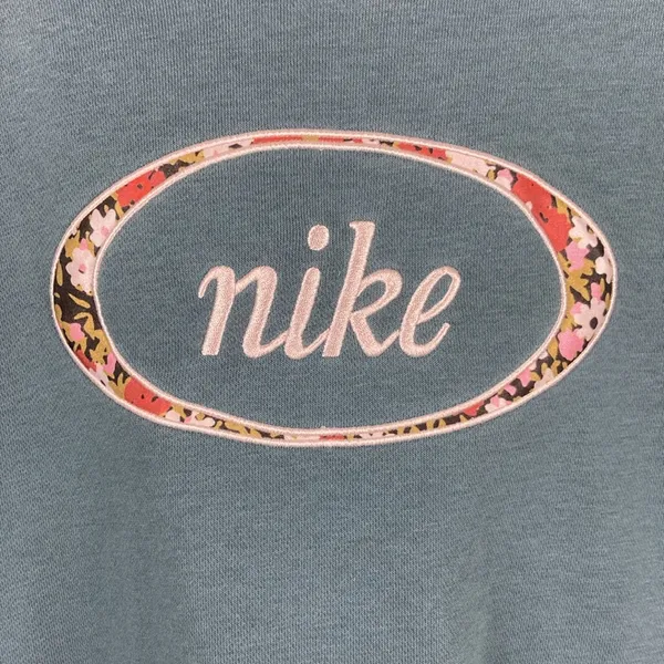 Nike Crop Hoodie Ash Green Floral Women’s Size 1X Athleisure Active Terry - Image 4