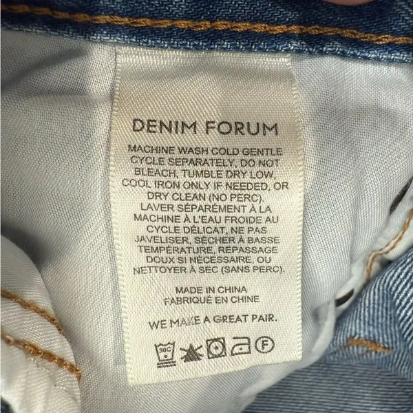 Aritzia Denim Forum The Joni High‎ Rise Loose Distressed Slouchy Size 29 x 29 - Image 9