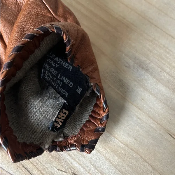 FRYE Vintage Chestnut Brown Leather Gloves Stitched Trimmed Hem - Image 7