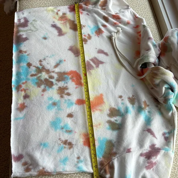 Wild Fable White Cropped Hoodie with multi color tie dye spots size S - Image 7